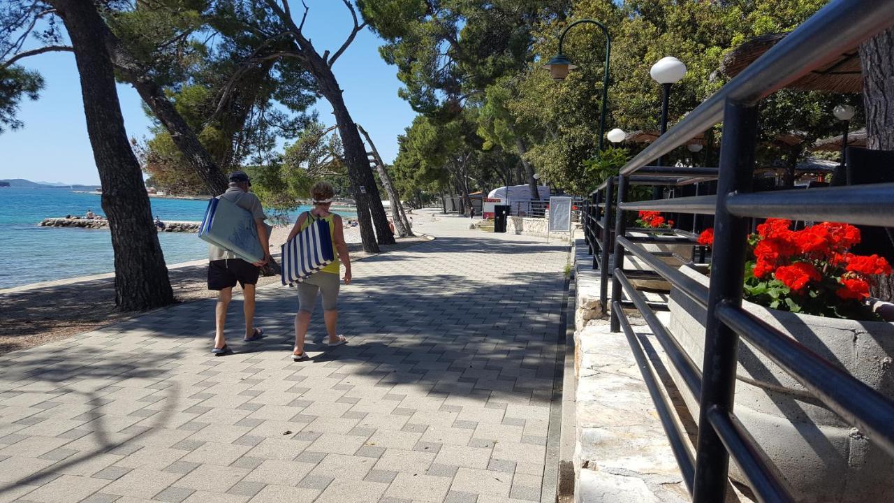 Grande Glamping Biograd Na Moru Exterior foto