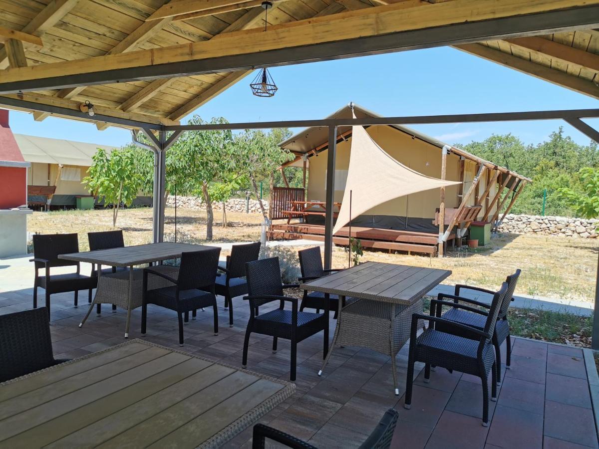 Grande Glamping Biograd Na Moru Exterior foto