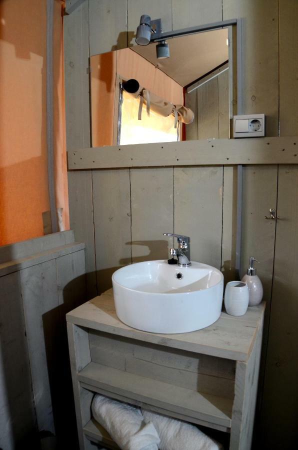 Grande Glamping Biograd Na Moru Exterior foto